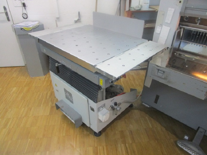 RÜTTLER POLAR R-2 - Tiskarski stroj: slika RÜTTLER POLAR R-2 - Tiskarski stroj RÜTTLER POLAR R-2 - Tiskarski stroj: slika RÜTTLER POLAR R-2 - Tiskarski stroj