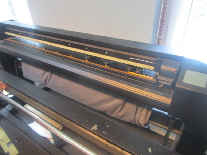 SCHNEIDEPLOTTER SUMMA S140 MIT UV-TROCKNER FCD-01 - Stroj za rezanje papira: slika SCHNEIDEPLOTTER SUMMA S140 MIT UV-TROCKNER FCD-01 - Stroj za rezanje papira SCHNEIDEPLOTTER SUMMA S140 MIT UV-TROCKNER FCD-01 - Stroj za rezanje papira: slika SCHNEIDEPLOTTER SUMMA S140 MIT UV-TROCKNER FCD-01 - Stroj za rezanje papira