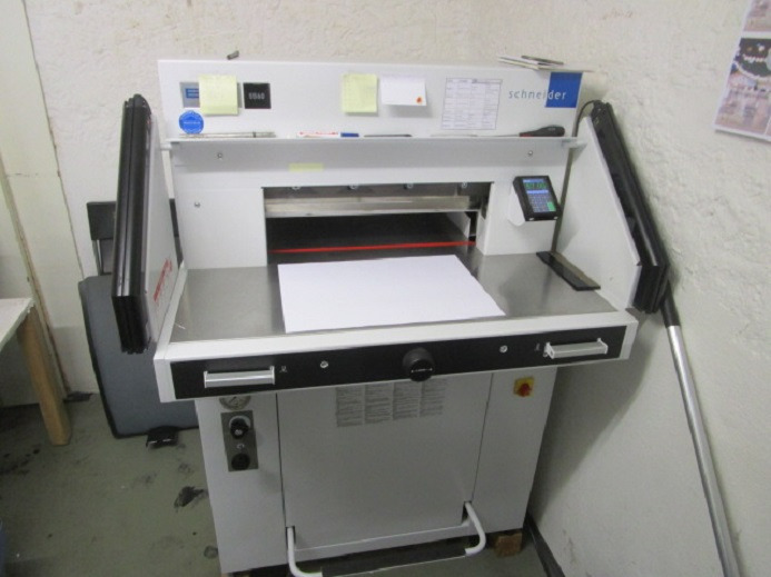 STAPELSCHNEIDER EBA 5560 - Stroj za rezanje papira: slika STAPELSCHNEIDER EBA 5560 - Stroj za rezanje papira STAPELSCHNEIDER EBA 5560 - Stroj za rezanje papira: slika STAPELSCHNEIDER EBA 5560 - Stroj za rezanje papira