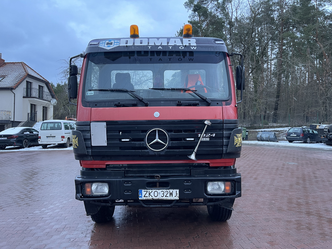 MERCEDES-BENZ 1824 - Kiper: slika MERCEDES-BENZ 1824 - Kiper MERCEDES-BENZ 1824 - Kiper: slika MERCEDES-BENZ 1824 - Kiper