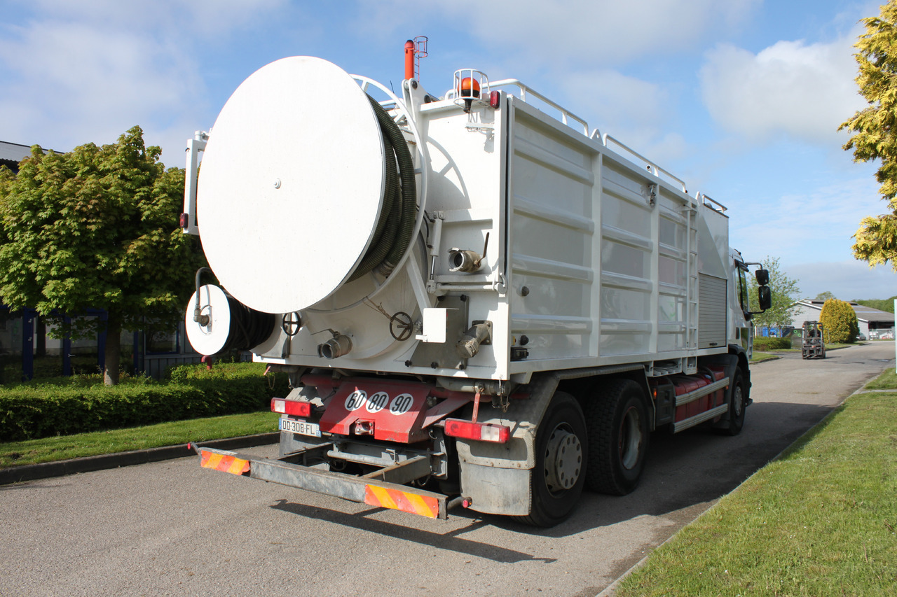 Renault VacuDrain 948 - Vakum kamion: slika renault VacuDrain 948 - Vakum kamion Renault VacuDrain 948 - Vakum kamion: slika renault VacuDrain 948 - Vakum kamion