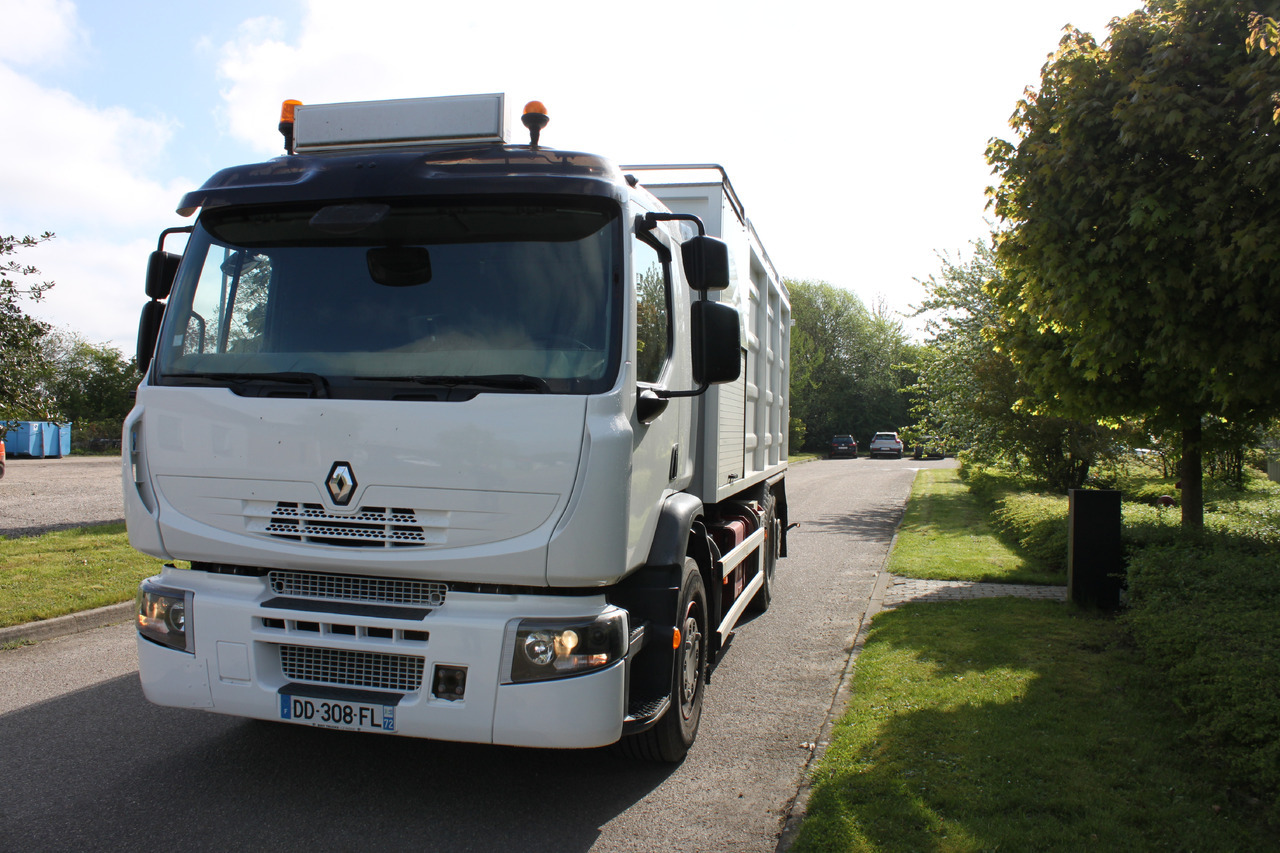Renault VacuDrain 948 - Vakum kamion: slika renault VacuDrain 948 - Vakum kamion Renault VacuDrain 948 - Vakum kamion: slika renault VacuDrain 948 - Vakum kamion