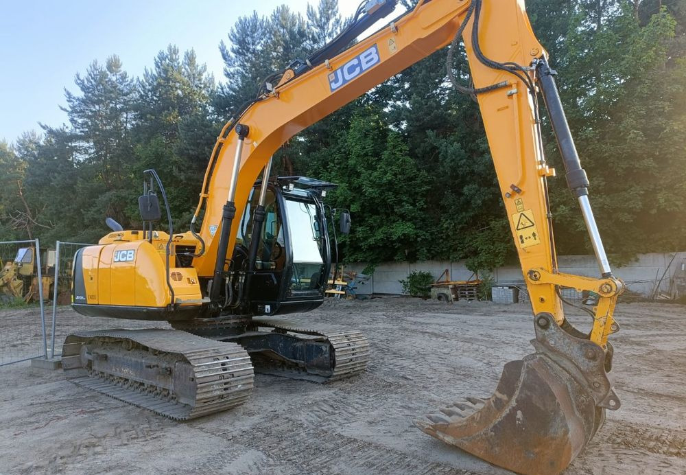 JCB 131 LC - Bager gusjeničar: slika JCB 131 LC - Bager gusjeničar JCB 131 LC - Bager gusjeničar: slika JCB 131 LC - Bager gusjeničar