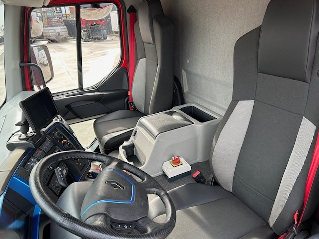 Renault Trucks D - Kamion: slika Renault Trucks D - Kamion Renault Trucks D - Kamion: slika Renault Trucks D - Kamion