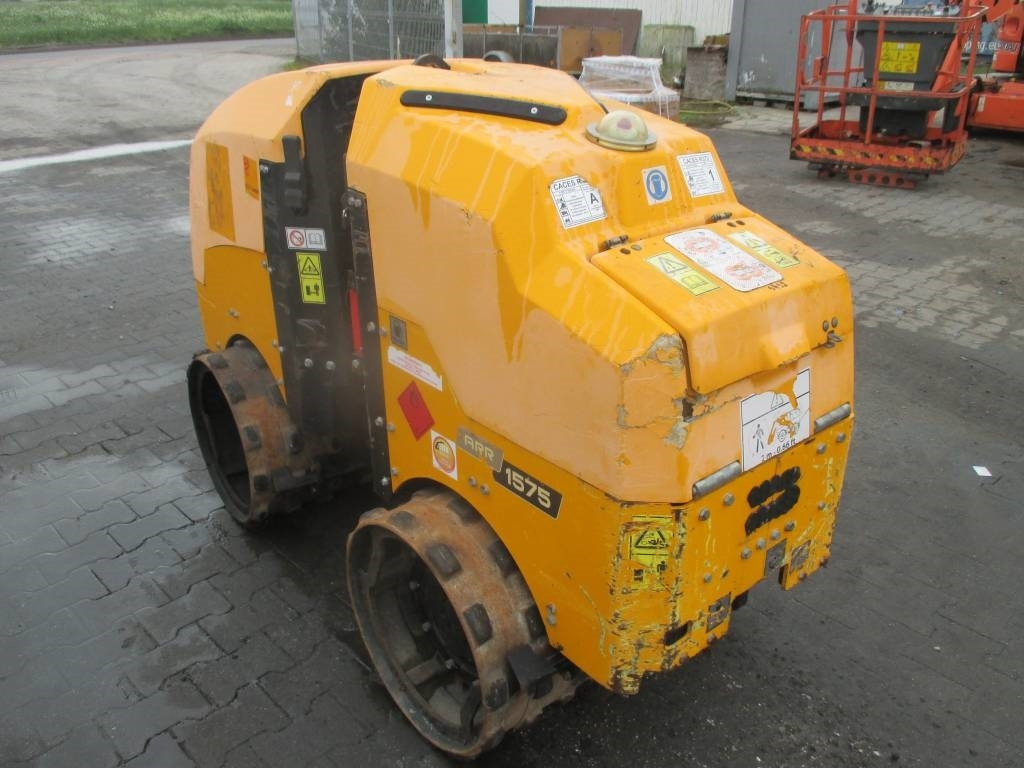 Ammann ARR 1575 - Cestovni valjak: slika Ammann ARR 1575 - Cestovni valjak Ammann ARR 1575 - Cestovni valjak: slika Ammann ARR 1575 - Cestovni valjak