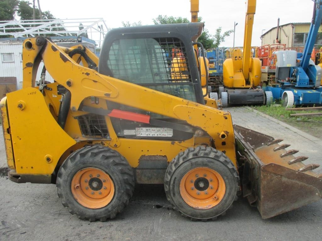 Bobcat S 530 - Mini utovarivač: slika Bobcat S 530 - Mini utovarivač Bobcat S 530 - Mini utovarivač: slika Bobcat S 530 - Mini utovarivač