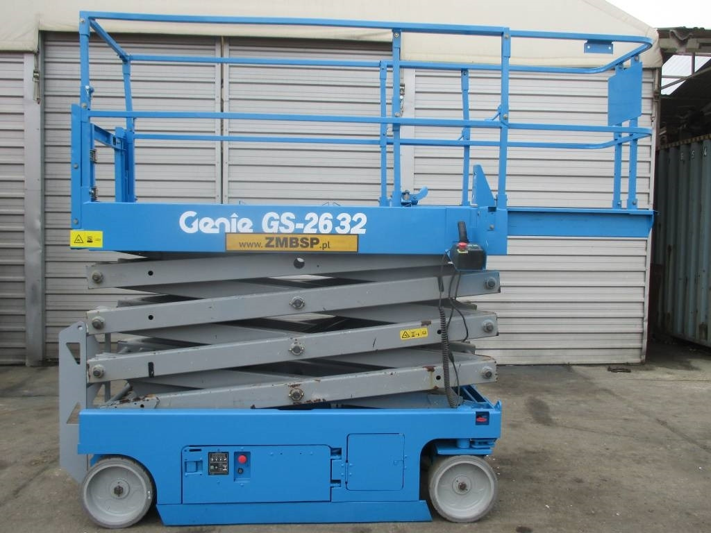 Genie GS 2632 - Škarasta podizna platforma: slika Genie GS 2632 - Škarasta podizna platforma Genie GS 2632 - Škarasta podizna platforma: slika Genie GS 2632 - Škarasta podizna platforma