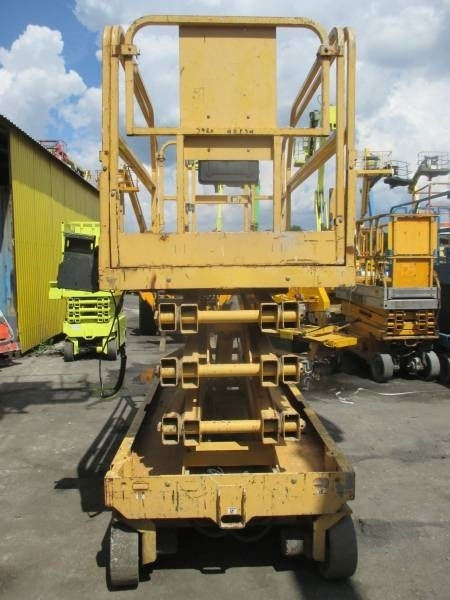 Genie GS 2646 - Škarasta podizna platforma: slika Genie GS 2646 - Škarasta podizna platforma Genie GS 2646 - Škarasta podizna platforma: slika Genie GS 2646 - Škarasta podizna platforma