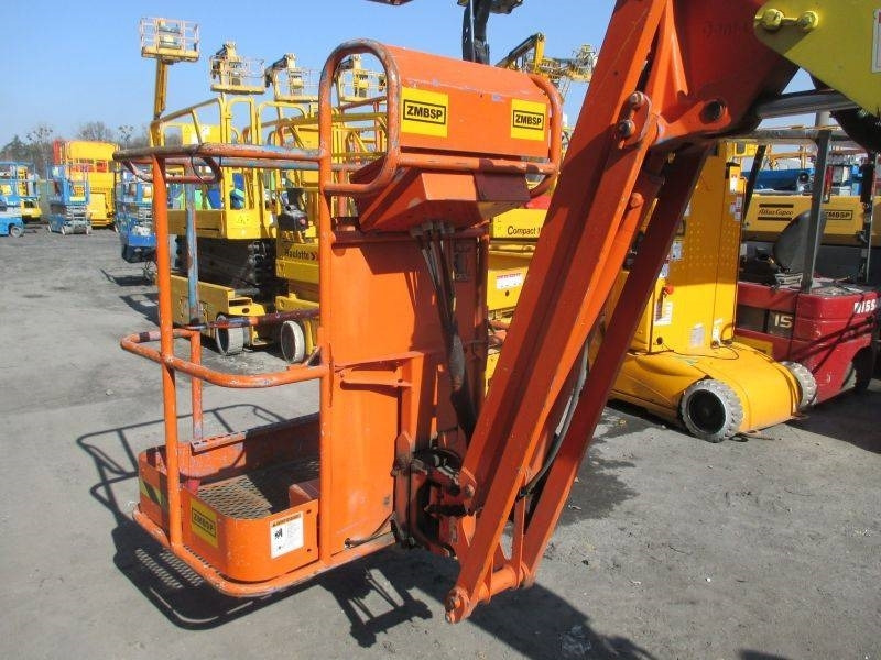 Genie Z 30/20 N - Zglobni krak: slika Genie Z 30/20 N - Zglobni krak Genie Z 30/20 N - Zglobni krak: slika Genie Z 30/20 N - Zglobni krak