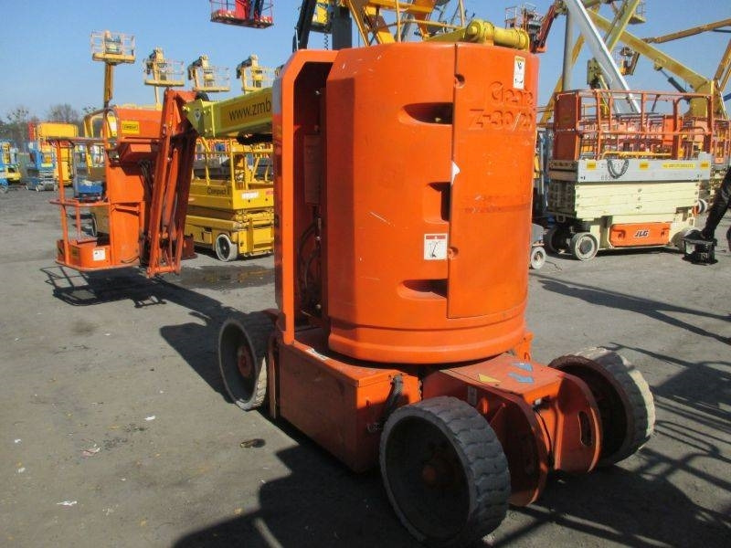 Genie Z 30/20 N - Zglobni krak: slika Genie Z 30/20 N - Zglobni krak Genie Z 30/20 N - Zglobni krak: slika Genie Z 30/20 N - Zglobni krak