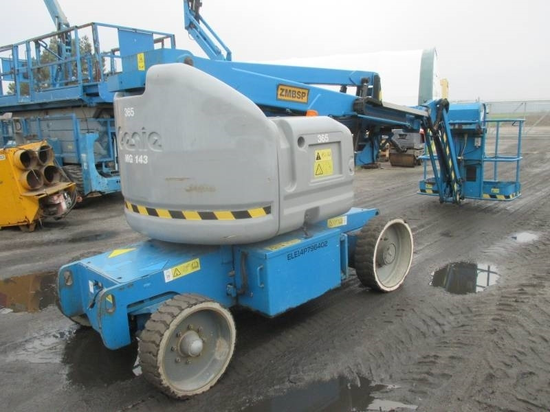 Genie Z 40/23 N - Zglobni krak: slika Genie Z 40/23 N - Zglobni krak Genie Z 40/23 N - Zglobni krak: slika Genie Z 40/23 N - Zglobni krak