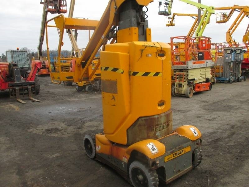 Haulotte Star 10 - Platforma za podizanje stupa u okomitom položaju: slika Haulotte Star 10 - Platforma za podizanje stupa u okomitom položaju Haulotte Star 10 - Platforma za podizanje stupa u okomitom položaju: slika Haulotte Star 10 - Platforma za podizanje stupa u okomitom položaju