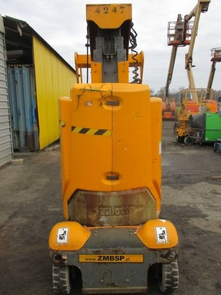 Haulotte Star 10 - Platforma za podizanje stupa u okomitom položaju: slika Haulotte Star 10 - Platforma za podizanje stupa u okomitom položaju Haulotte Star 10 - Platforma za podizanje stupa u okomitom položaju: slika Haulotte Star 10 - Platforma za podizanje stupa u okomitom položaju