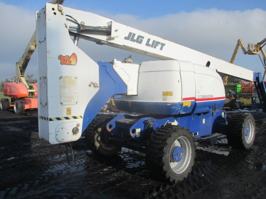 JLG 800 AJ - Zglobni krak: slika JLG 800 AJ - Zglobni krak JLG 800 AJ - Zglobni krak: slika JLG 800 AJ - Zglobni krak