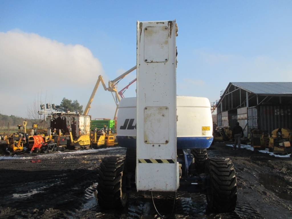 JLG 800 AJ - Zglobni krak: slika JLG 800 AJ - Zglobni krak JLG 800 AJ - Zglobni krak: slika JLG 800 AJ - Zglobni krak