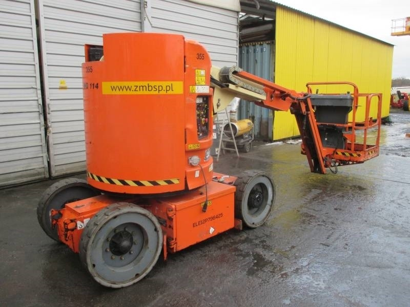 JLG E 300 AJ - Zglobni krak: slika JLG E 300 AJ - Zglobni krak JLG E 300 AJ - Zglobni krak: slika JLG E 300 AJ - Zglobni krak