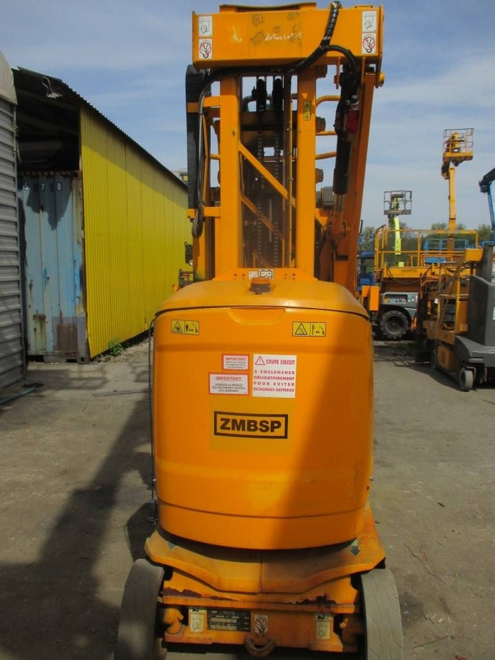 JLG Toucan 8 E - Platforma za podizanje stupa u okomitom položaju: slika JLG Toucan 8 E - Platforma za podizanje stupa u okomitom položaju JLG Toucan 8 E - Platforma za podizanje stupa u okomitom položaju: slika JLG Toucan 8 E - Platforma za podizanje stupa u okomitom položaju