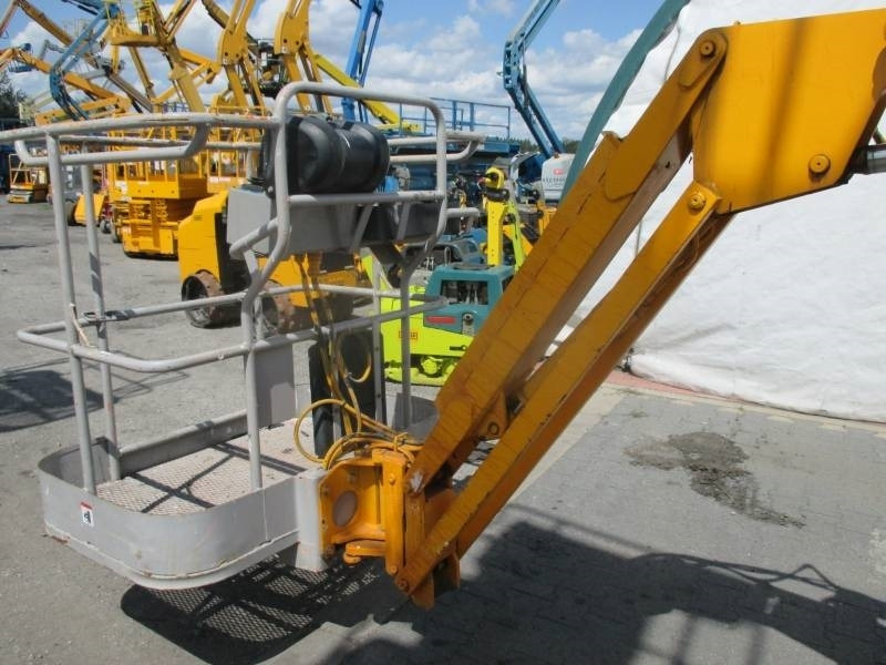 Manitou 150 AET JC - Zglobni krak: slika Manitou 150 AET JC - Zglobni krak Manitou 150 AET JC - Zglobni krak: slika Manitou 150 AET JC - Zglobni krak