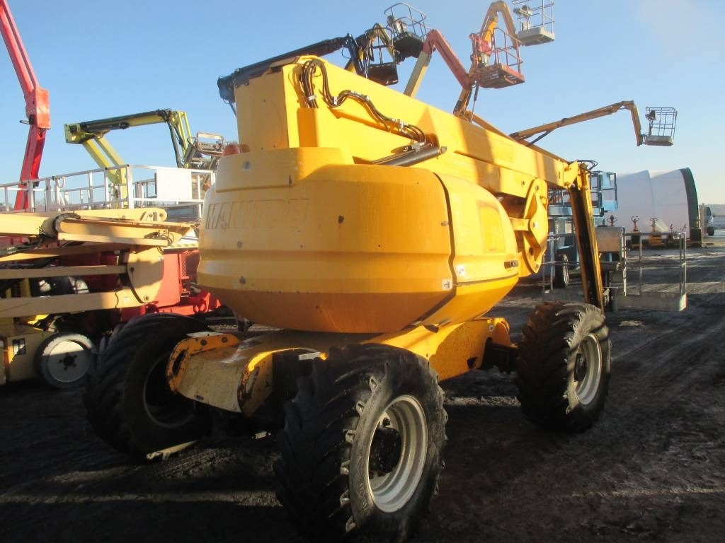 Manitou 200 ATJ - Zglobni krak: slika Manitou 200 ATJ - Zglobni krak Manitou 200 ATJ - Zglobni krak: slika Manitou 200 ATJ - Zglobni krak