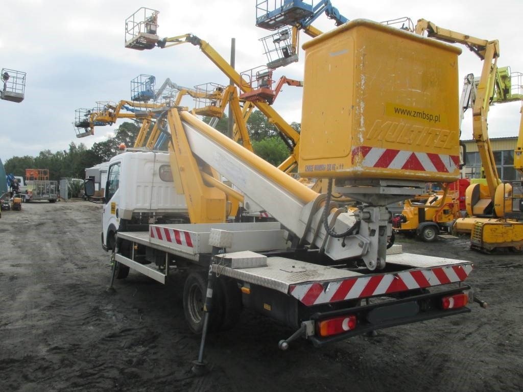 Multitel MT 202 - Podizna platforma montirana na kamion: slika Multitel MT 202 - Podizna platforma montirana na kamion Multitel MT 202 - Podizna platforma montirana na kamion: slika Multitel MT 202 - Podizna platforma montirana na kamion