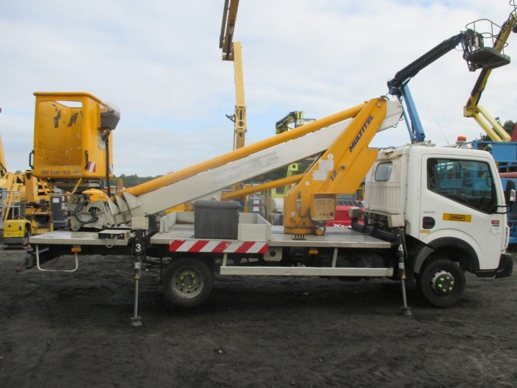 Multitel MT 202 - Podizna platforma montirana na kamion: slika Multitel MT 202 - Podizna platforma montirana na kamion Multitel MT 202 - Podizna platforma montirana na kamion: slika Multitel MT 202 - Podizna platforma montirana na kamion