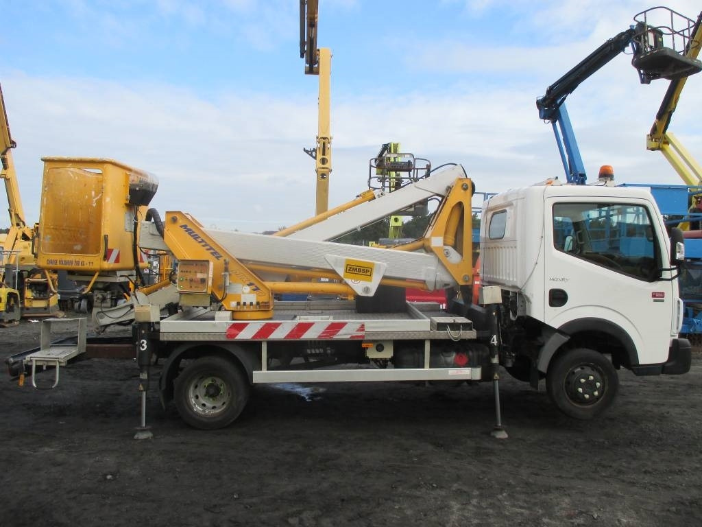 Multitel MX 170 - Podizna platforma montirana na kamion: slika Multitel MX 170 - Podizna platforma montirana na kamion Multitel MX 170 - Podizna platforma montirana na kamion: slika Multitel MX 170 - Podizna platforma montirana na kamion