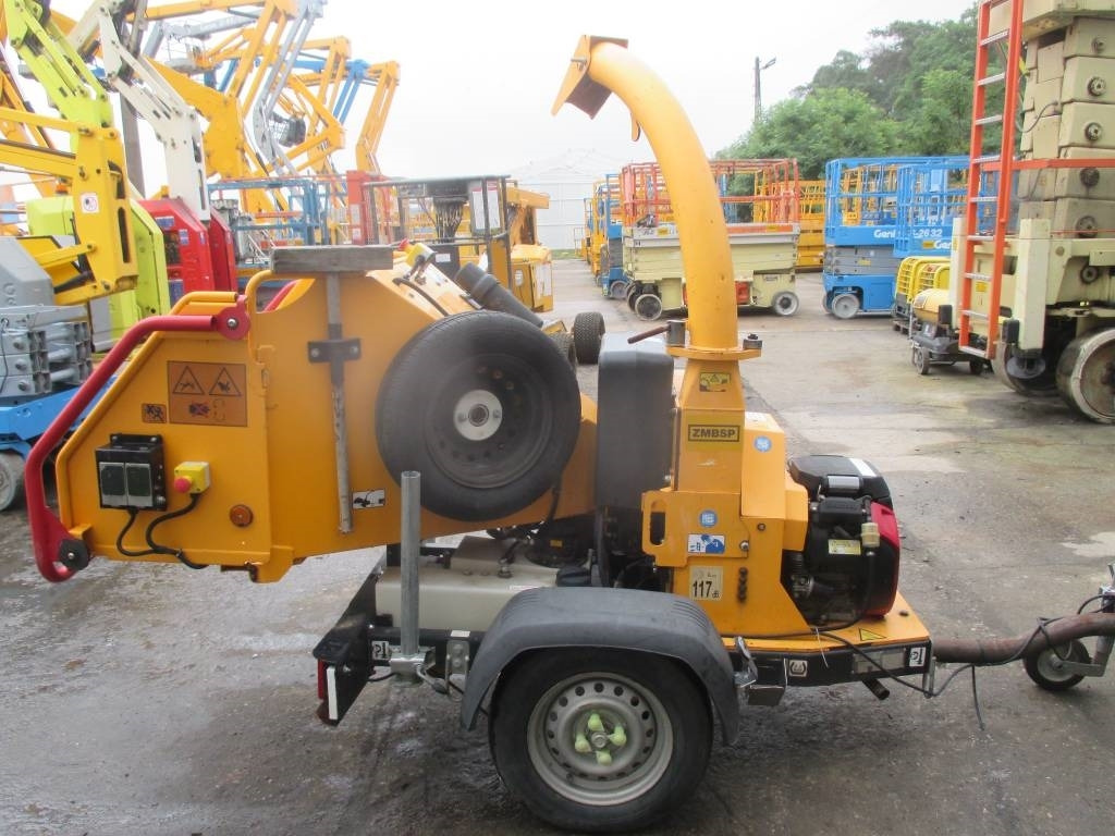 Timberwolf TW160PH - Drobilica za drvo: slika Timberwolf TW160PH - Drobilica za drvo Timberwolf TW160PH - Drobilica za drvo: slika Timberwolf TW160PH - Drobilica za drvo
