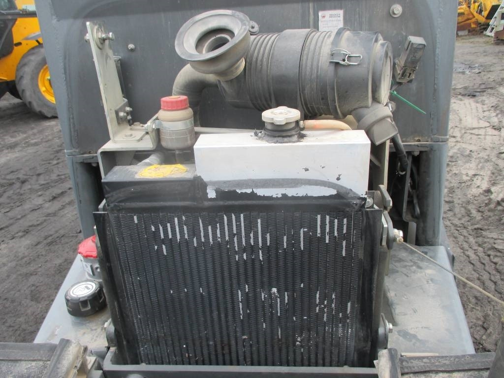 Utovarivač na kotačima Wacker Neuson WL 25: slika Utovarivač na kotačima Wacker Neuson WL 25