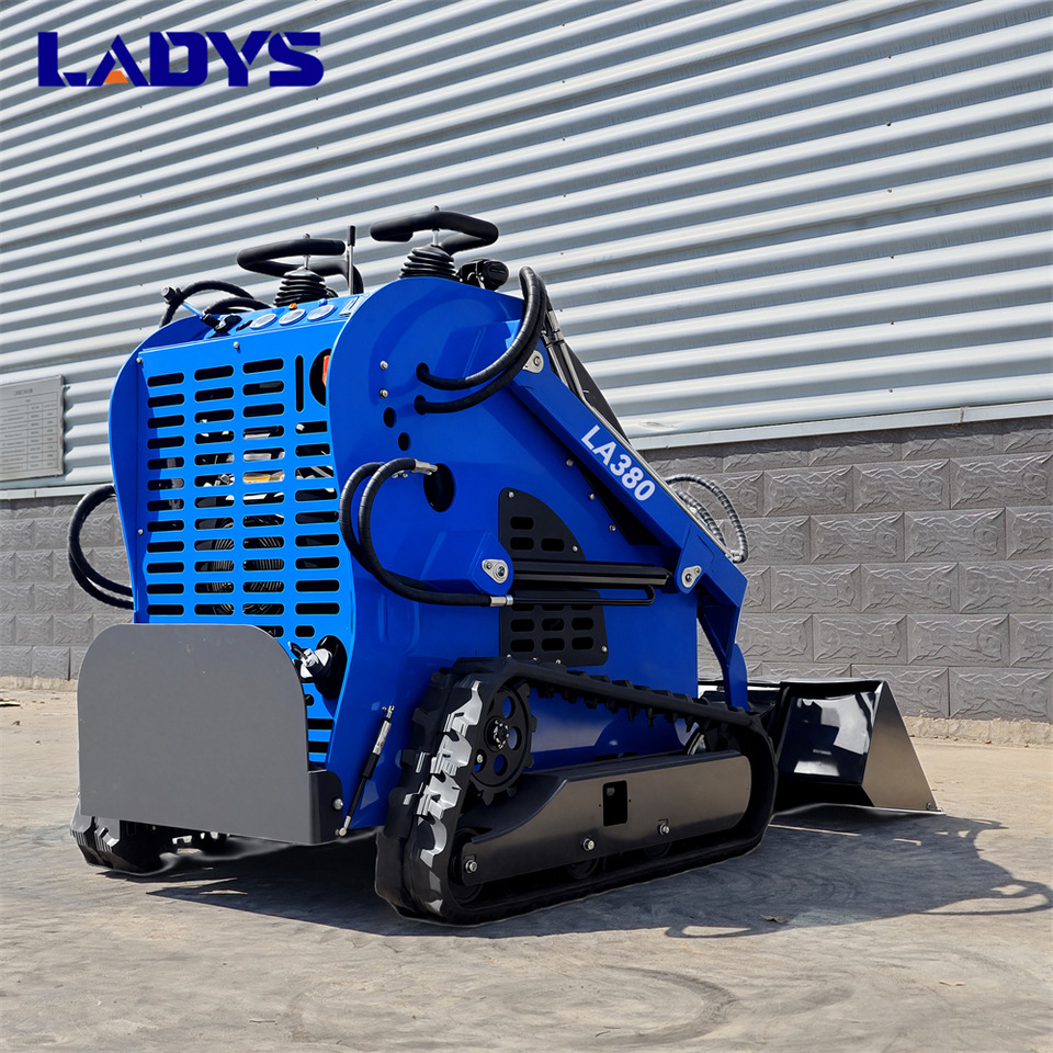 LADYS LA380 Mini Skid Steer Loader Compact Track Diesel Cheap Mini Skid Steer Loader For Sale With Mini Skid Steer Attachments 4 In 1 Bucket - Mini utovarivač: slika LADYS LA380 Mini Skid Steer Loader Compact Track Diesel Cheap Mini Skid Steer Loader For Sale With Mini Skid Steer Attachments 4 In 1 Bucket - Mini utovarivač LADYS LA380 Mini Skid Steer Loader Compact Track Diesel Cheap Mini Skid Steer Loader For Sale With Mini Skid Steer Attachments 4 In 1 Bucket - Mini utovarivač: slika LADYS LA380 Mini Skid Steer Loader Compact Track Diesel Cheap Mini Skid Steer Loader For Sale With Mini Skid Steer Attachments 4 In 1 Bucket - Mini utovarivač