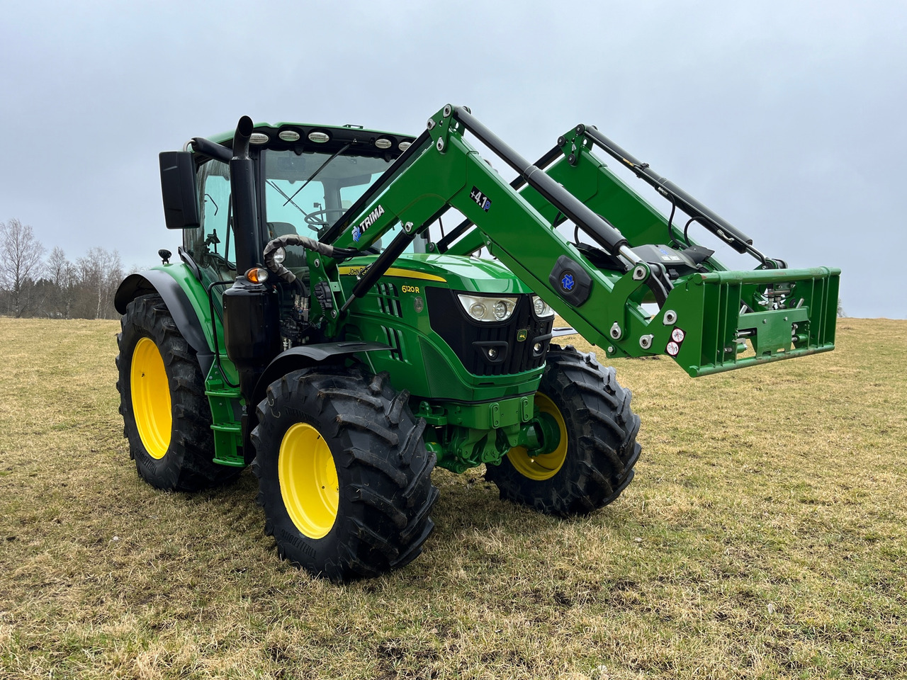 John Deere 6120R - Traktor: slika John Deere 6120R - Traktor John Deere 6120R - Traktor: slika John Deere 6120R - Traktor