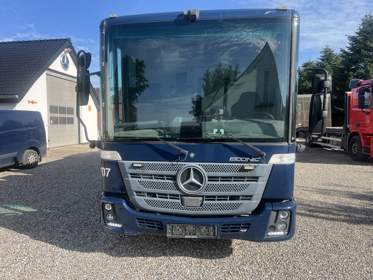 MERCEDES-BENZ 2630 2 camber - Kamion za odvoz smeća: slika MERCEDES-BENZ 2630 2 camber - Kamion za odvoz smeća MERCEDES-BENZ 2630 2 camber - Kamion za odvoz smeća: slika MERCEDES-BENZ 2630 2 camber - Kamion za odvoz smeća