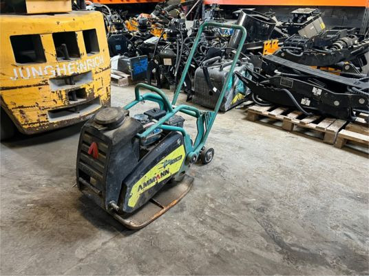 Ammann APF 1550 - Vibro ploča: slika Ammann APF 1550 - Vibro ploča Ammann APF 1550 - Vibro ploča: slika Ammann APF 1550 - Vibro ploča