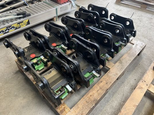 Attache rapide geith pour pelle de 1T à 10T - Brza spojka: slika Attache rapide geith pour pelle de 1T à 10T - Brza spojka Attache rapide geith pour pelle de 1T à 10T - Brza spojka: slika Attache rapide geith pour pelle de 1T à 10T - Brza spojka