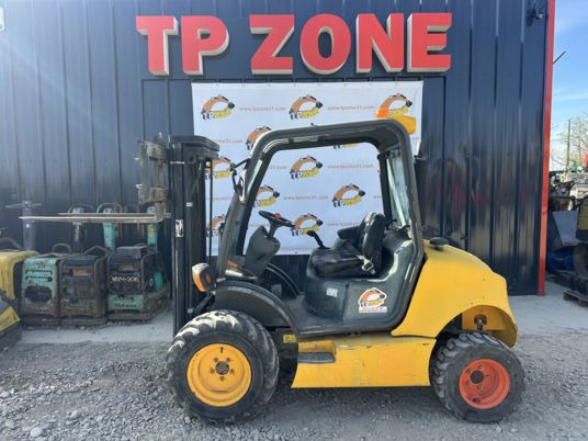 Ausa Ausa C150HX4 4X4 en 4m Triplex à 22 500 E HT - Viličar za teške terene: slika Ausa Ausa C150HX4 4X4 en 4m Triplex à 22 500 E HT - Viličar za teške terene Ausa Ausa C150HX4 4X4 en 4m Triplex à 22 500 E HT - Viličar za teške terene: slika Ausa Ausa C150HX4 4X4 en 4m Triplex à 22 500 E HT - Viličar za teške terene