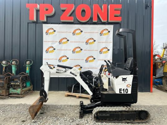 Bobcat E10 Joystick à 12500€ HT - Mini bager: slika Bobcat E10 Joystick à 12500€ HT - Mini bager Bobcat E10 Joystick à 12500€ HT - Mini bager: slika Bobcat E10 Joystick à 12500€ HT - Mini bager