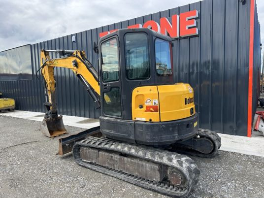 Mini bager Bobcat E50: slika Mini bager Bobcat E50