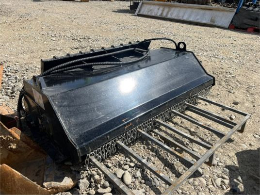 Broyeur pour mini chargeur - Malčer sa čekićima: slika Broyeur pour mini chargeur - Malčer sa čekićima Broyeur pour mini chargeur - Malčer sa čekićima: slika Broyeur pour mini chargeur - Malčer sa čekićima