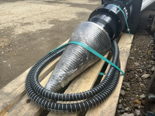 Fendeuse à bois pour minipelle - Cjepač drva: slika Fendeuse à bois pour minipelle - Cjepač drva Fendeuse à bois pour minipelle - Cjepač drva: slika Fendeuse à bois pour minipelle - Cjepač drva