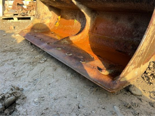 Godet inclinable Volvo S50 - Korpa za bager: slika Godet inclinable Volvo S50 - Korpa za bager Godet inclinable Volvo S50 - Korpa za bager: slika Godet inclinable Volvo S50 - Korpa za bager