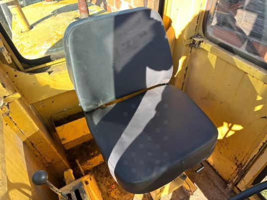 Grejder John Deere 570 A à 12 900 € HT: slika Grejder John Deere 570 A à 12 900 € HT