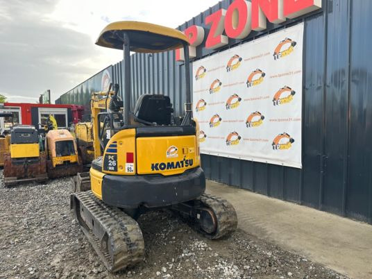Komatsu PC26MR-3 à 19900€ HT - Mini bager: slika Komatsu PC26MR-3 à 19900€ HT - Mini bager Komatsu PC26MR-3 à 19900€ HT - Mini bager: slika Komatsu PC26MR-3 à 19900€ HT - Mini bager