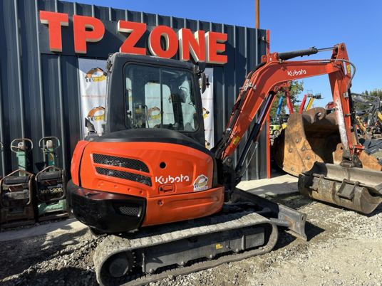 Kubota KX042-4 Luxe à 29500 € HT - Mini bager: slika Kubota KX042-4 Luxe à 29500 € HT - Mini bager Kubota KX042-4 Luxe à 29500 € HT - Mini bager: slika Kubota KX042-4 Luxe à 29500 € HT - Mini bager