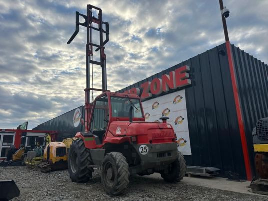 Manitou M26-4 4X4 à 18500 € HT - Viličar: slika  Manitou M26-4 4X4 à 18500 € HT - Viličar Manitou M26-4 4X4 à 18500 € HT - Viličar: slika  Manitou M26-4 4X4 à 18500 € HT - Viličar