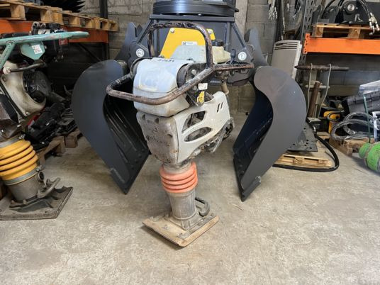Mikasa MTX-60E - Nabijač: slika Mikasa MTX-60E - Nabijač Mikasa MTX-60E - Nabijač: slika Mikasa MTX-60E - Nabijač