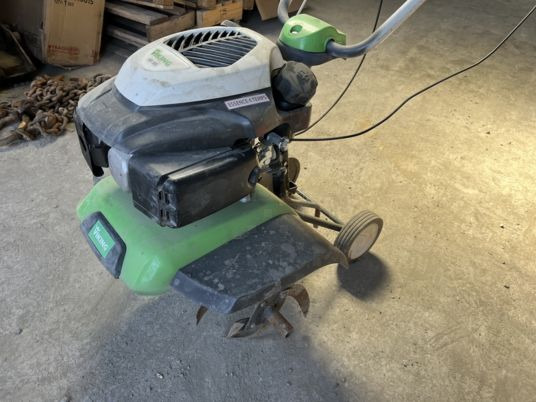 Motoculteur viking HB 585 - Vrtna freza: slika Motoculteur viking HB 585 - Vrtna freza Motoculteur viking HB 585 - Vrtna freza: slika Motoculteur viking HB 585 - Vrtna freza