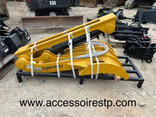 Pouce hydraulique pour pelle 18T - 24T - Priključak za Građevinski strojevi: slika Pouce hydraulique pour pelle 18T - 24T - Priključak za Građevinski strojevi Pouce hydraulique pour pelle 18T - 24T - Priključak za Građevinski strojevi: slika Pouce hydraulique pour pelle 18T - 24T - Priključak za Građevinski strojevi