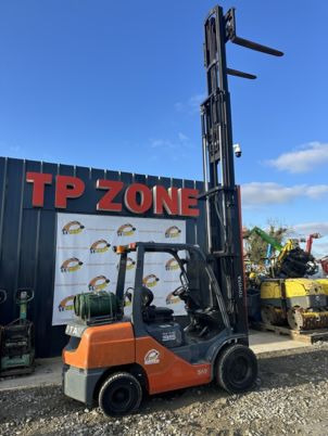 Toyota Tonero 35 à 19900 Euros HT - Plinski viličar: slika Toyota Tonero 35 à 19900 Euros HT - Plinski viličar Toyota Tonero 35 à 19900 Euros HT - Plinski viličar: slika Toyota Tonero 35 à 19900 Euros HT - Plinski viličar