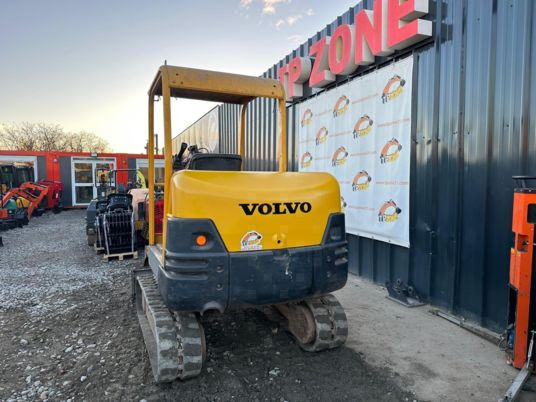 Volvo EC25 à 14 900 € HT - Mini bager: slika Volvo EC25 à 14 900 € HT - Mini bager Volvo EC25 à 14 900 € HT - Mini bager: slika Volvo EC25 à 14 900 € HT - Mini bager