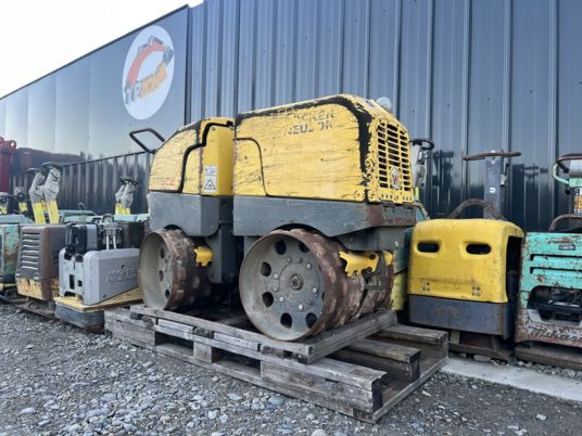 Wacker Neuson RT82-SC2 - Mini valjak: slika Wacker Neuson RT82-SC2 - Mini valjak Wacker Neuson RT82-SC2 - Mini valjak: slika Wacker Neuson RT82-SC2 - Mini valjak