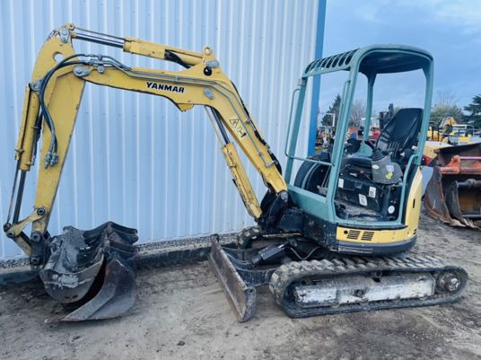 Yanmar VIO33 Canopy - Mini bager: slika Yanmar VIO33 Canopy - Mini bager Yanmar VIO33 Canopy - Mini bager: slika Yanmar VIO33 Canopy - Mini bager